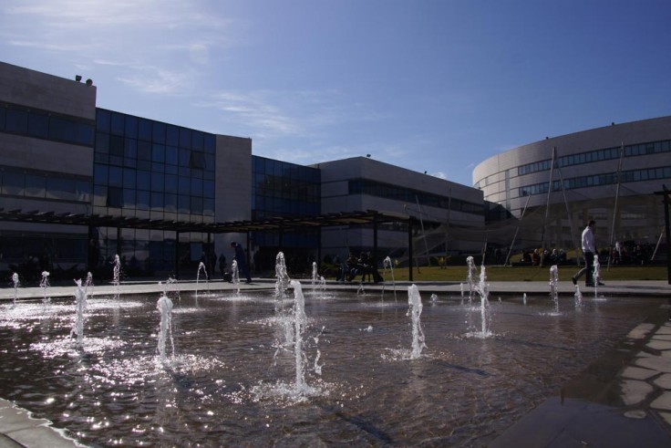 Arab International University/AIU