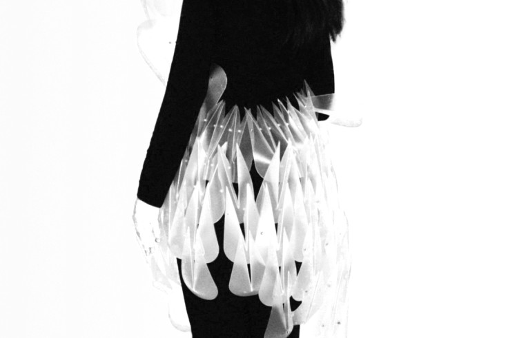 Kukkia-MAG LAB Kine-Tech Folding Fashion Research